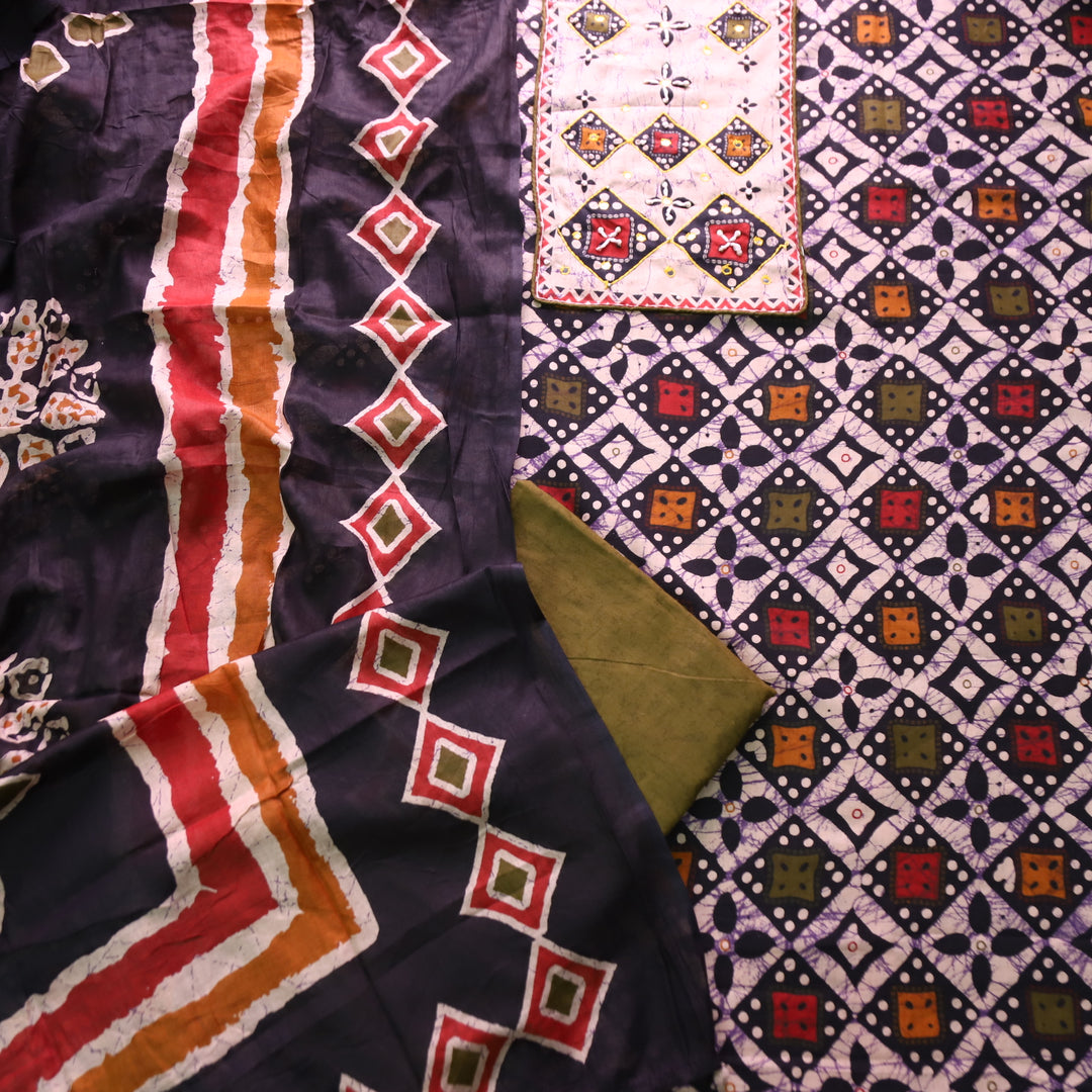 Roopdevi Black Batik Print with Thread and Patra Neck Work Cotton Set with Green Bottom
