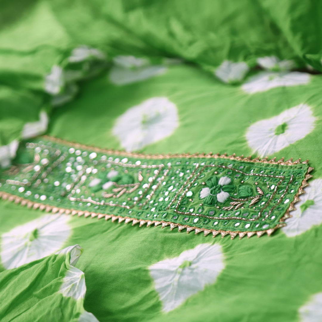 Dulhan Parrot Green Patra Work Lace Patch Authentic Bandhej Work Cotton Suit Set