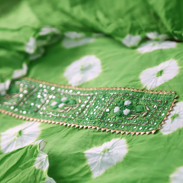 Dulhan Parrot Green Patra Work Lace Patch Authentic Bandhej Work Cotton Suit Set