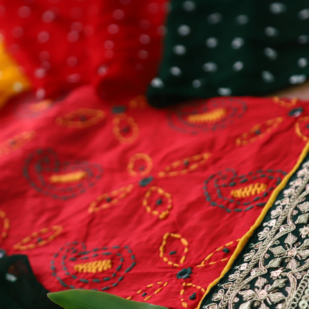 Sifarshi Apple Red All Over Thread work with Embellish Hem Cotton Suit Set