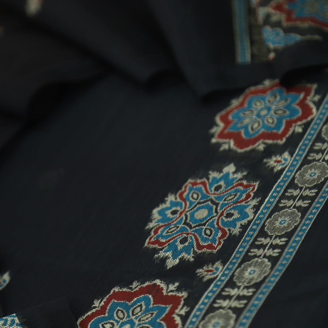 Dhun Ebony Black Thread Authentic Jamdani Weaved Hem Suit Set