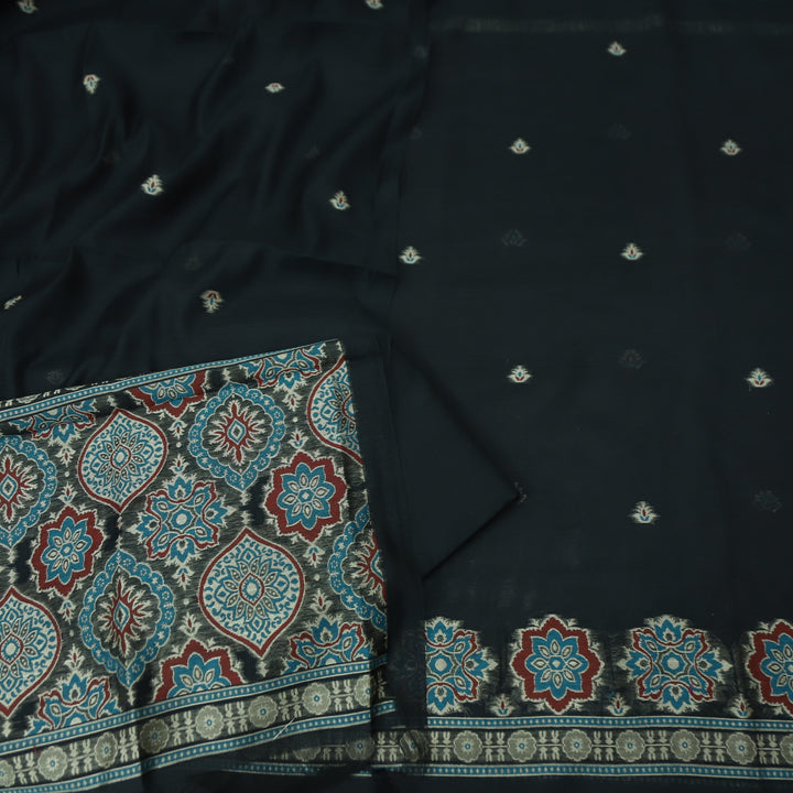 Dhun Ebony Black Thread Authentic Jamdani Weaved Hem Suit Set