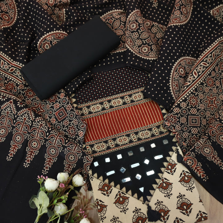 Manchala Ivory Beige with Black Kutch Patch and Mirror in Ajrak Print Cotton Set