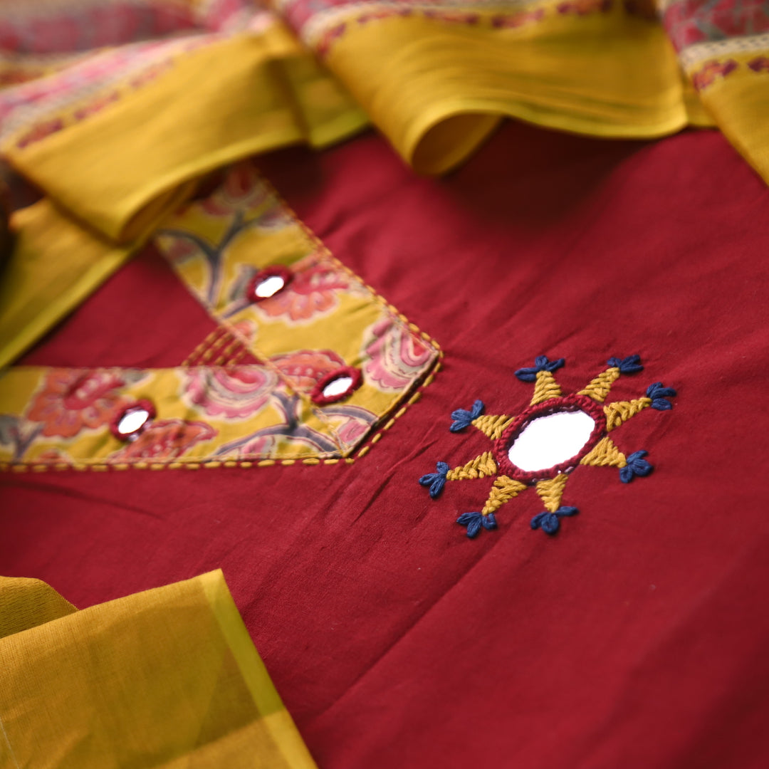Saheli Maroon Red V Neck with Patcg and Front Mirror Detailing Cotton Suit Set