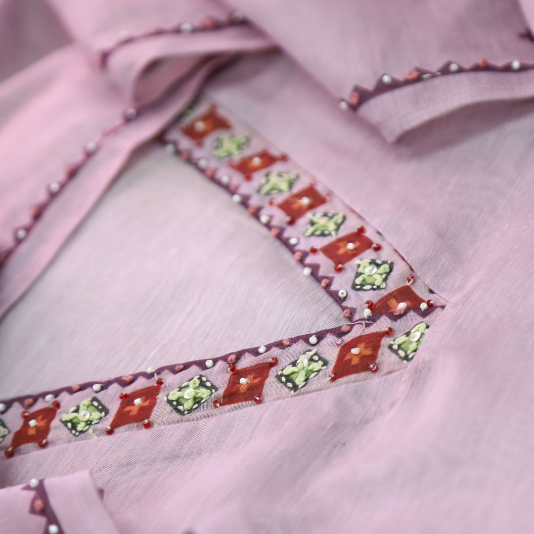 Avisha Powder Lilac V Neck Kantha Embroidery Work Chanderi Suit Set