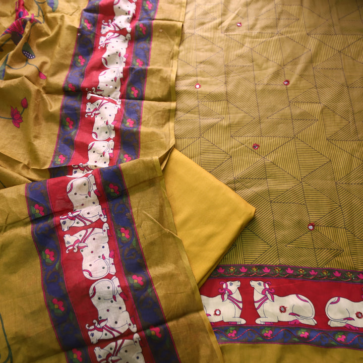 Gajjani Mustard Yellow Self Print with Patra and Pichwai Print Hem Jam Cotton Set