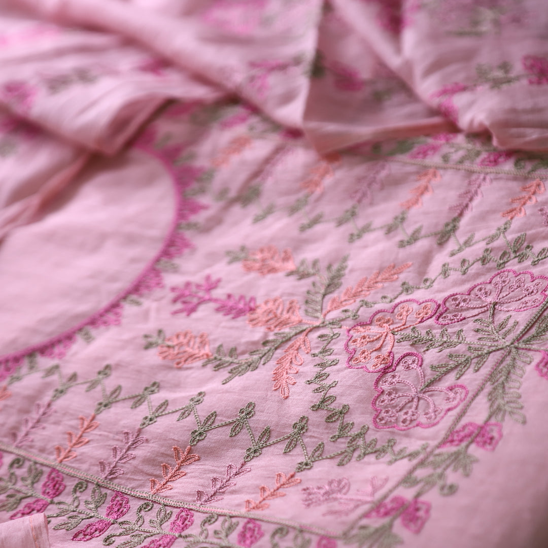 Musafir Mauve Pink All Over Kashida Thread Neck Work in Chanderi Suit Set