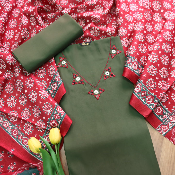 Saheli Pine Green V Neck Mirror Work Detailing Neck Roman Silk Set with Red Dupatta