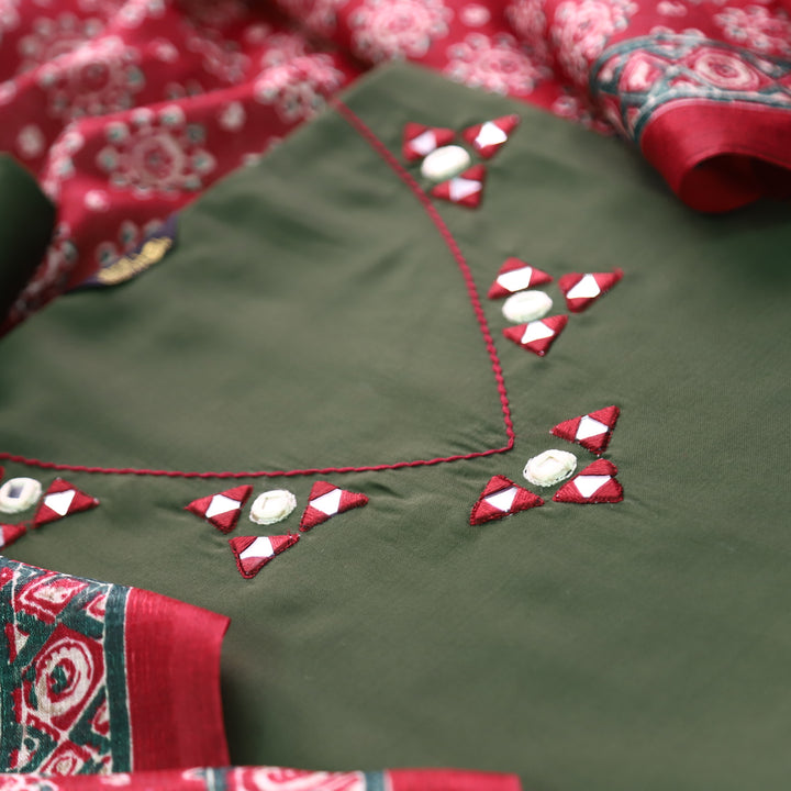 Saheli Pine Green V Neck Mirror Work Detailing Neck Roman Silk Set with Red Dupatta