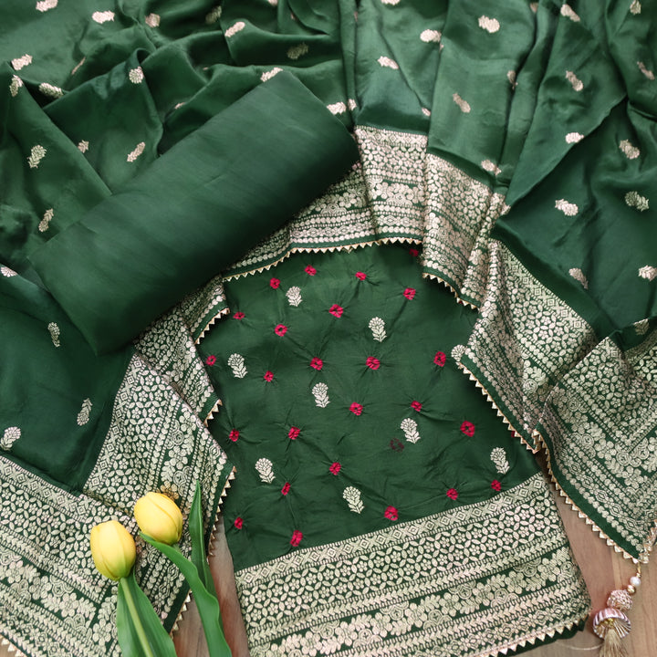 Naari Sacramento Green All Over Zari Weaved and Bandhej Work Dola Silk Set