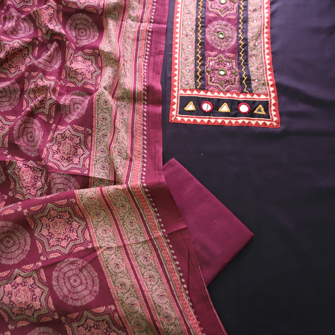 Paalki Ebony Black Mirror and Thread Work with Ajrak Printed Yoke in Glazed Cotton Set