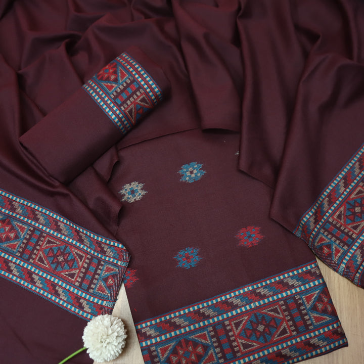 बेगमजान Burgundy Wine Enhanced with Thread Weaved Hem Semi Pashmina Winter Set