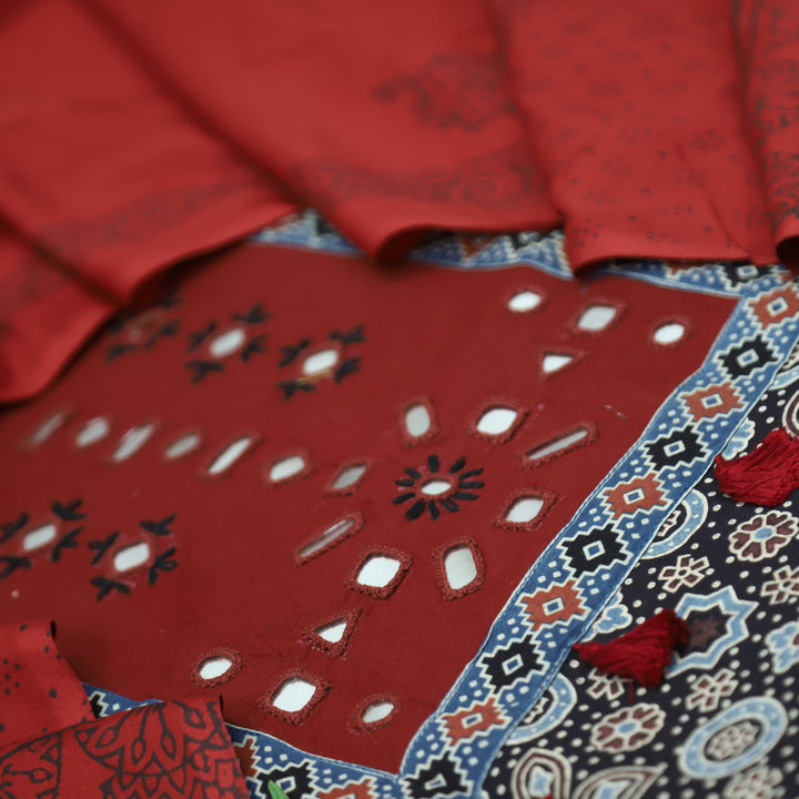 Sagun Faded Black with Red Kutch Mirror with Tassel Work in Ajrak Printed Cotton Set