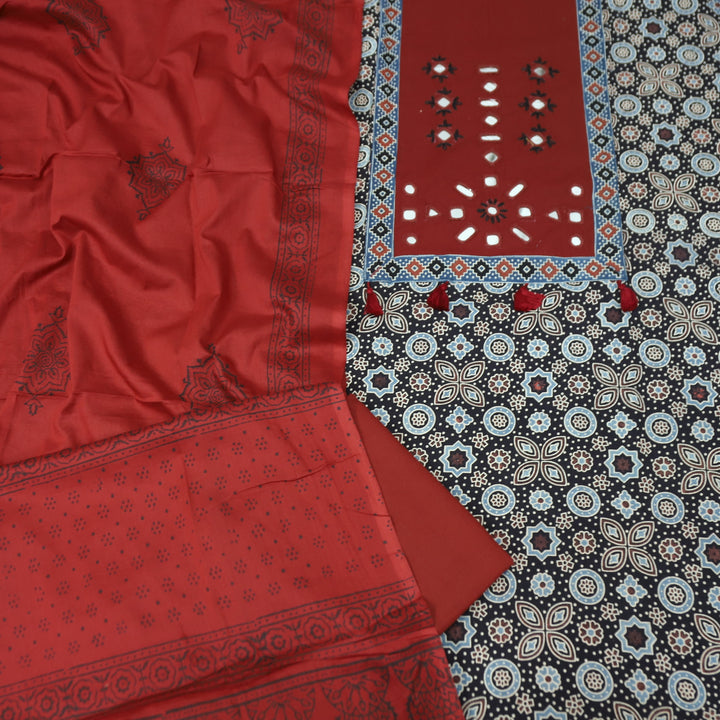 Sagun Faded Black with Red Kutch Mirror with Tassel Work in Ajrak Printed Cotton Set