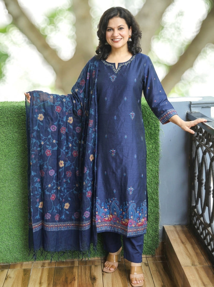Nishroop Navy Blue Floral Weaved Jamdani 3 Piece Set