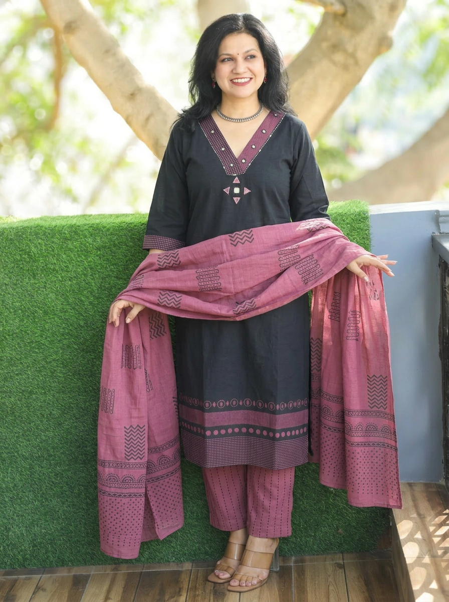 Sharmili Faded Black Mirror Handloom Cotton 3 Piece Set