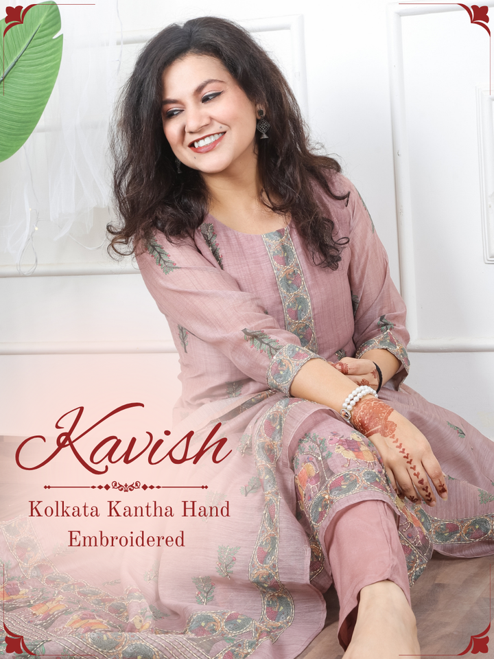 Kavish Soft Mauve Printed Hem with Kantha Work Detailing Chanderi 3 Piece Set