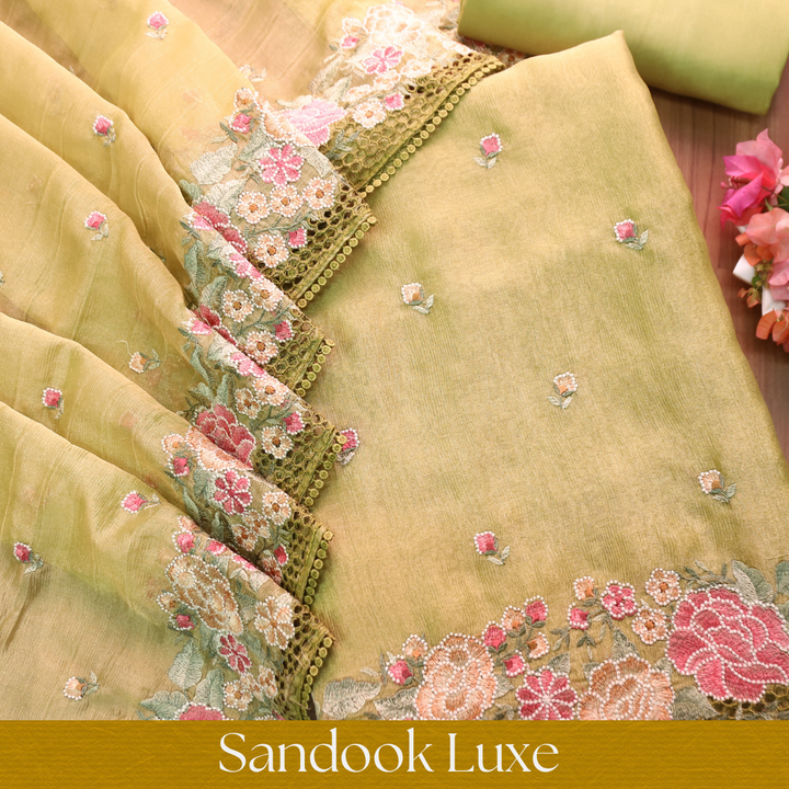 Avinya Green Thread Embroidered Hem Crinkle Shimmer Tissue Organza Set