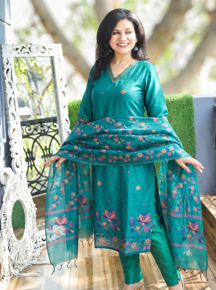 Saloni Turquoise Floral Jamdani 3 Piece Set