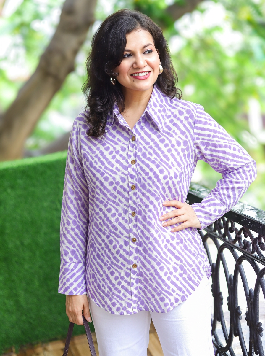 Bandhan Tulip Lilac Leheriya Print Wood Button Cotton Shirt