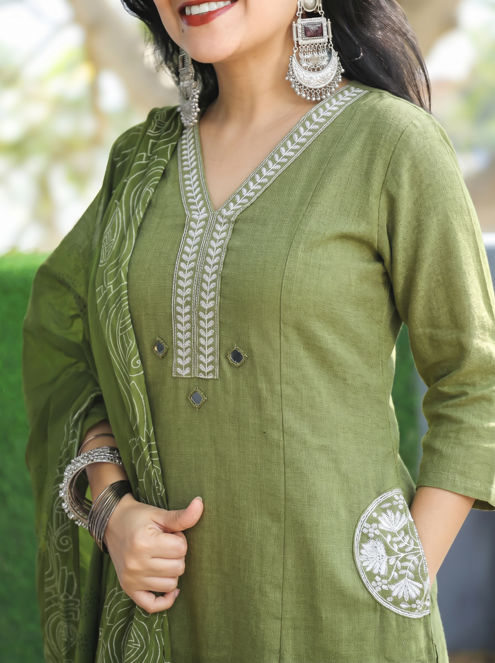 Shobha Leaf Green MIrror Jute Cotton 3 Piece Set