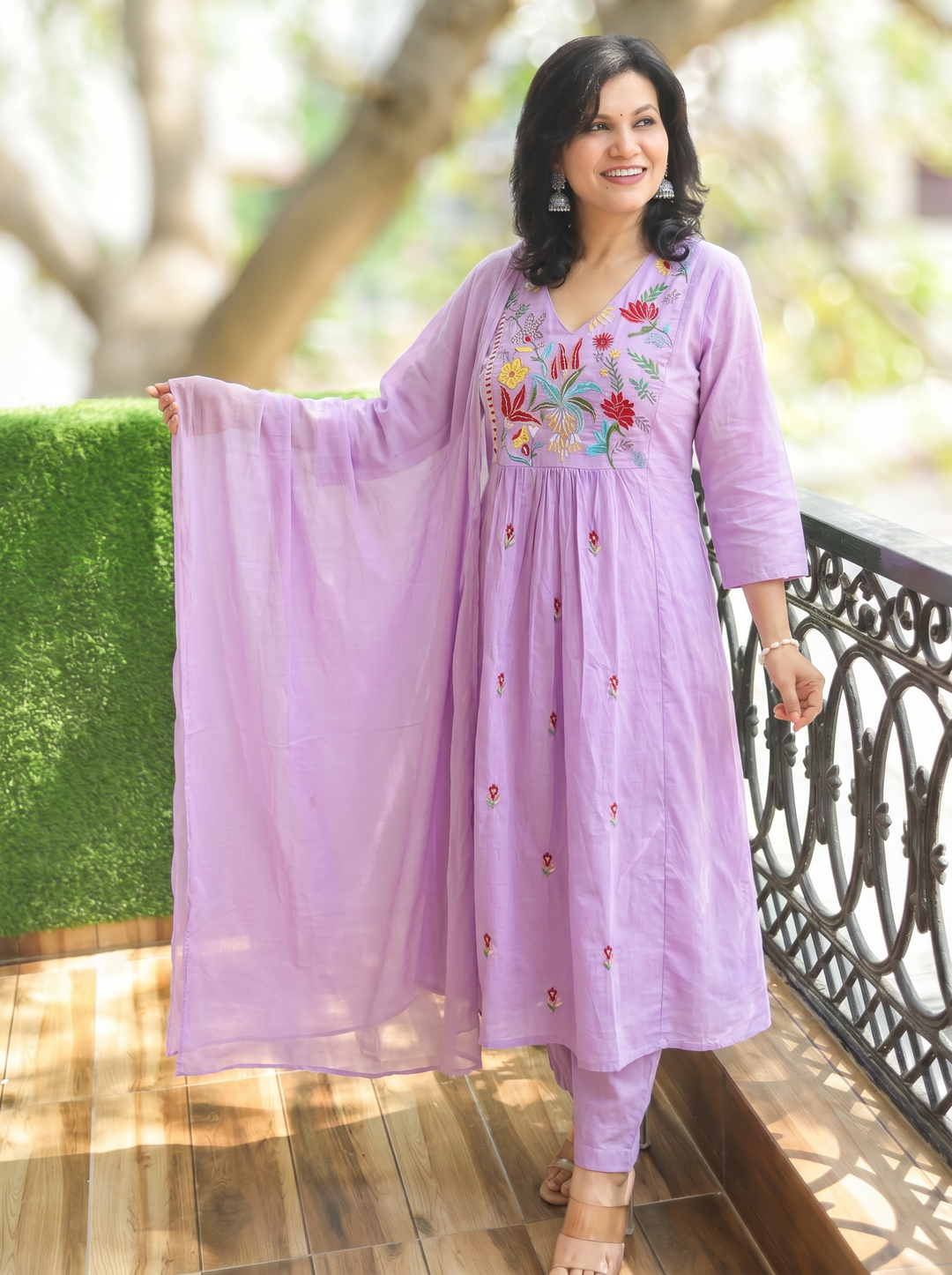 Shiwangi Tulip Lilac Embroidered Mul Cotton 3 Piece Set