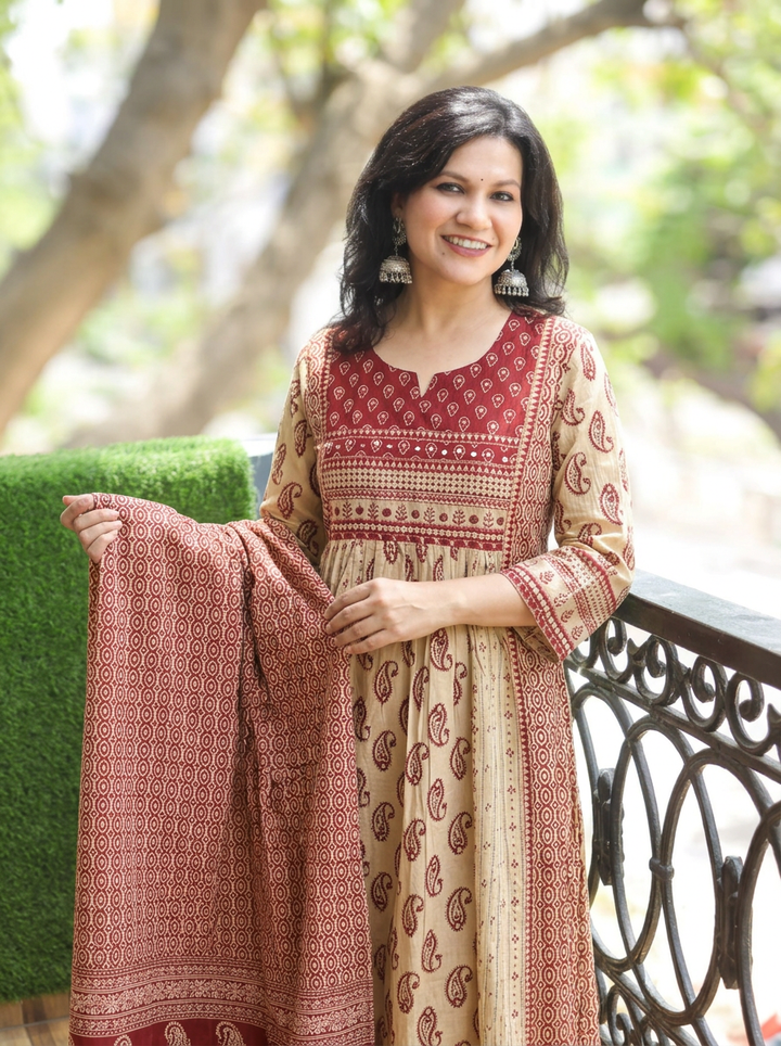Parineeti Beige Red Panel Style Cotton 3 Piece Set