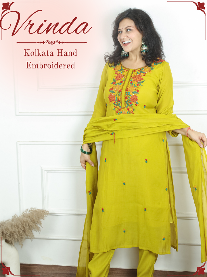 Vrinda Sunflower Yellow Kolkata Hand Embroidered Set