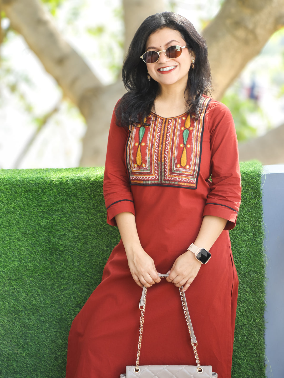 Chanda Velvety Maroon Thread Embroidered Neck Yoke Work Cotton Kurti