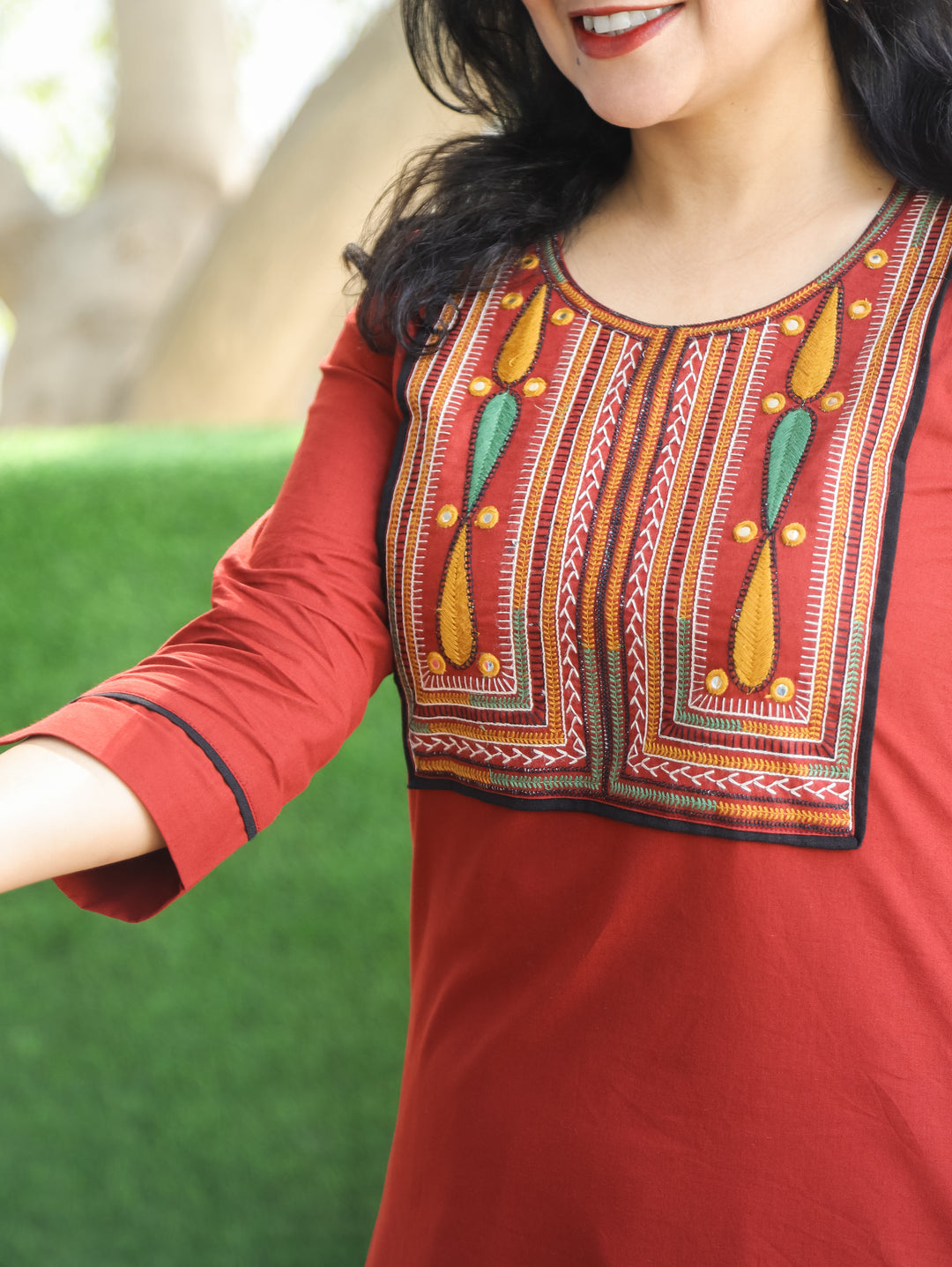 Chanda Velvety Maroon Thread Embroidered Neck Yoke Work Cotton Kurti