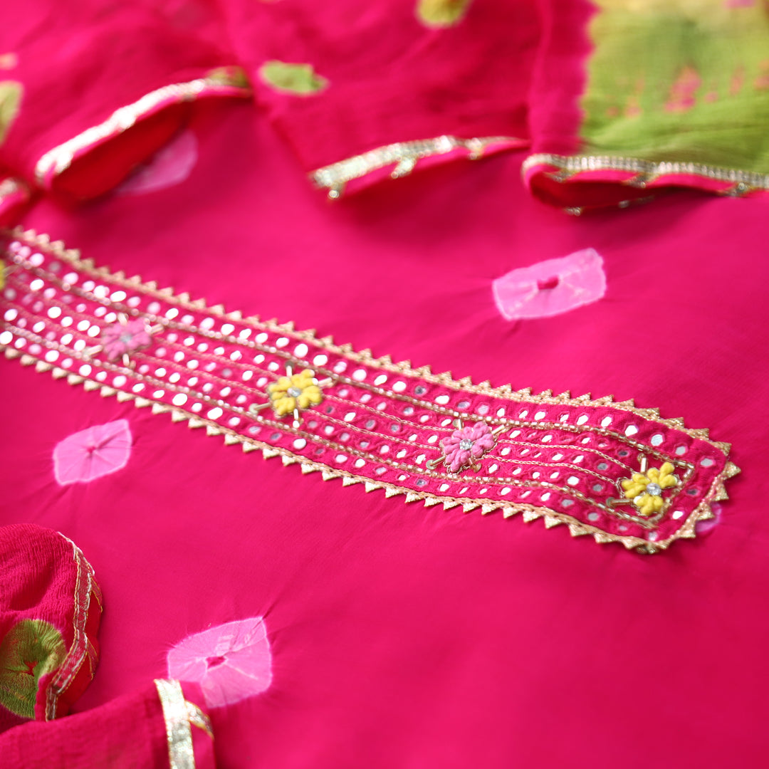 Mehran Rani Pink Patra Work Patch Bandhej Work Crepe Set