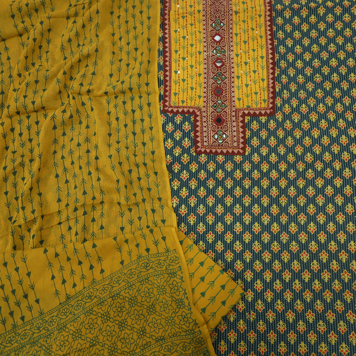 Ruhani Pine Green Ajrak Printed Cotton Top With Cotton Dupatta