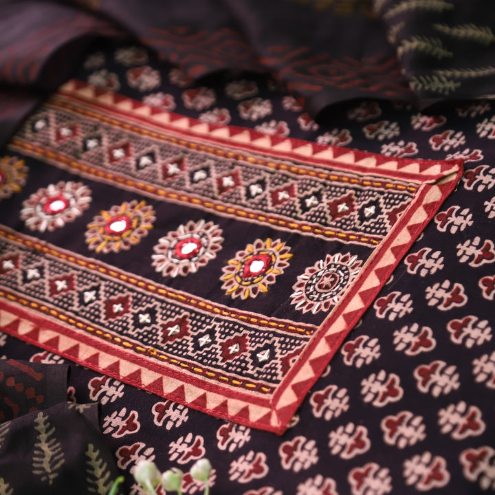 Khushi Foxy Black Kutch Patch Work Ajrakh Print Cotton Set