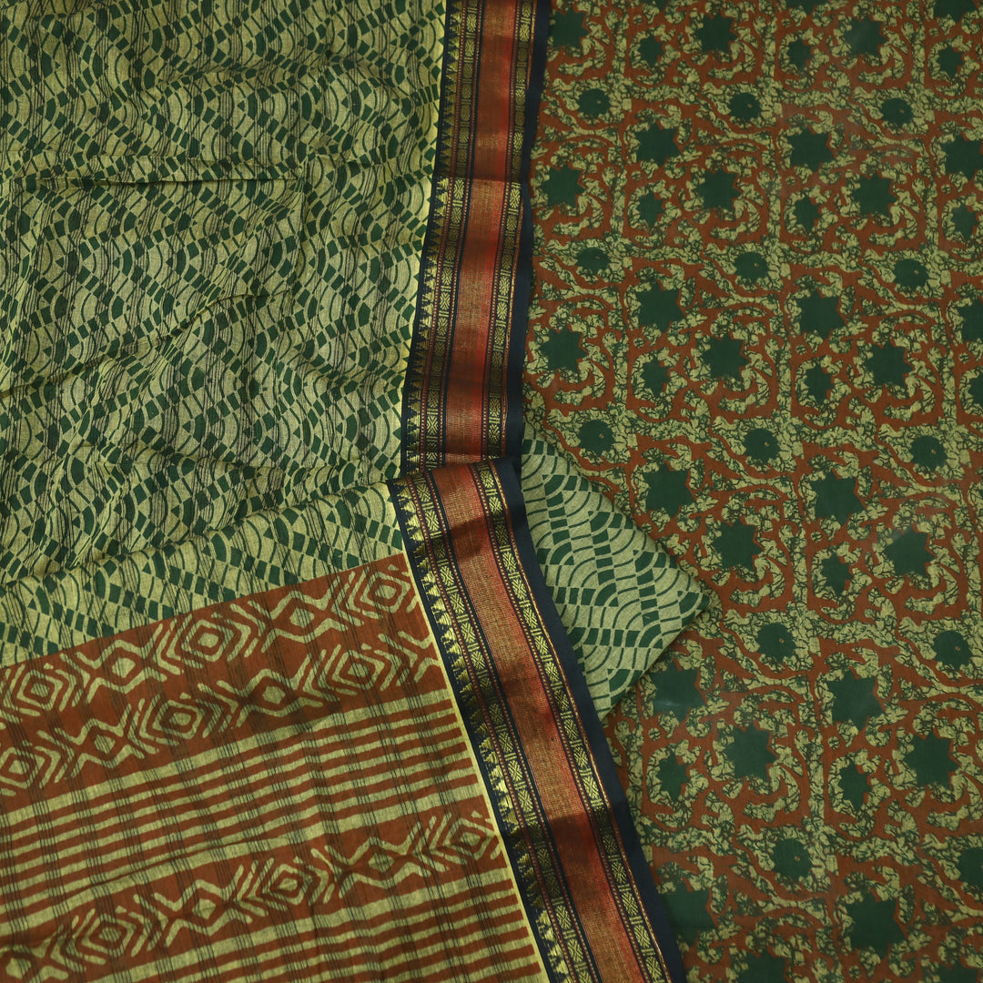 जीनत Pine Green Floral Printed Mangalgiri Hem Work Cotton Suit Set