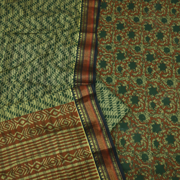 जीनत Pine Green Floral Printed Mangalgiri Hem Work Cotton Suit Set