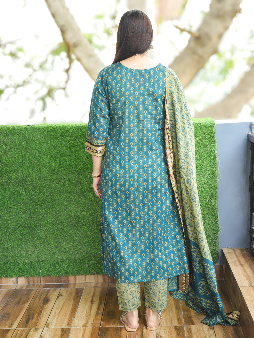 Nancy Aqua Teal V Neck with Mangalgiri Patch Kantha Printed South Cotton 3 Piece Set