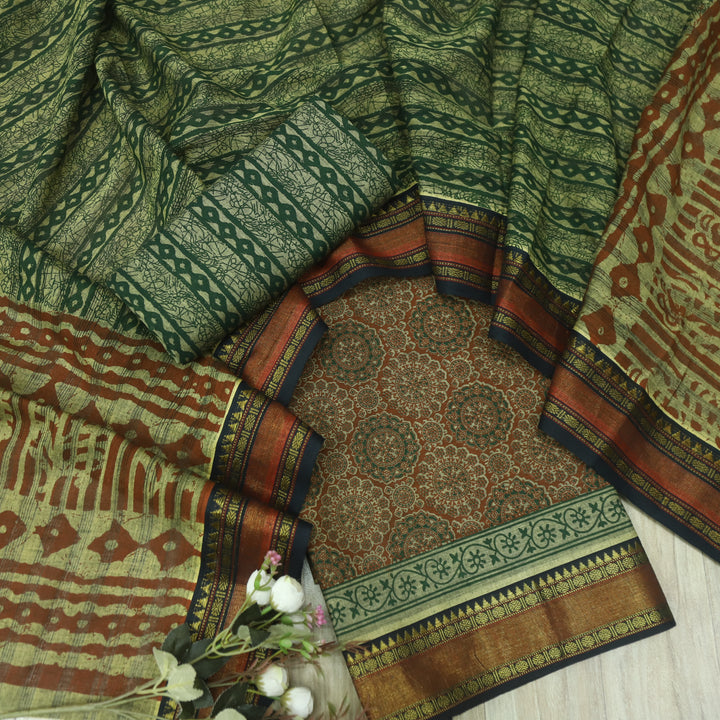हीरल Rust Orange Ajrak Printed Mangalgiri Hem Work Cotton Suit Set