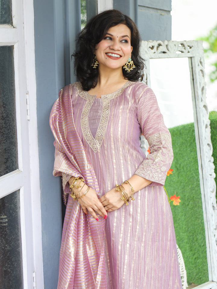 Esha Tulip Lavender Zari work Crush Tissue 3 Piece Set