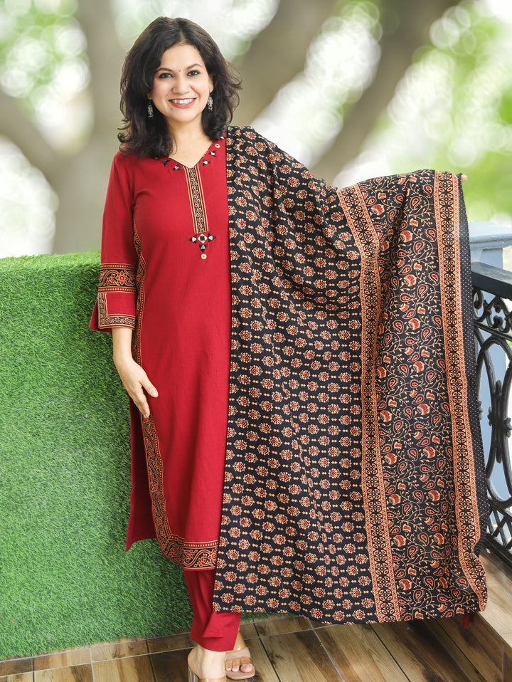 Veda Berry Red Ajrak Printed Border Work Cotton 3 Piece Set