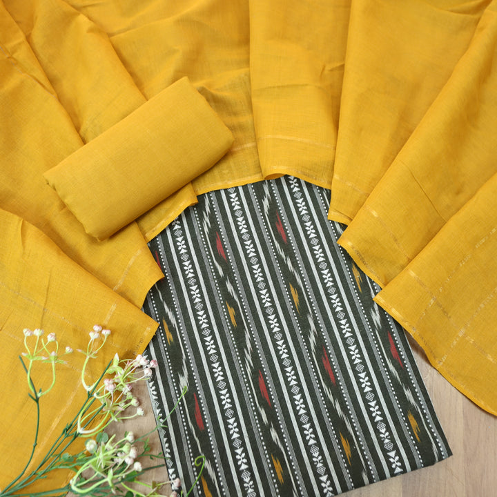 Droupadi Faded Black All Over Thread and Ikkat Style Weaved South Cotton Set