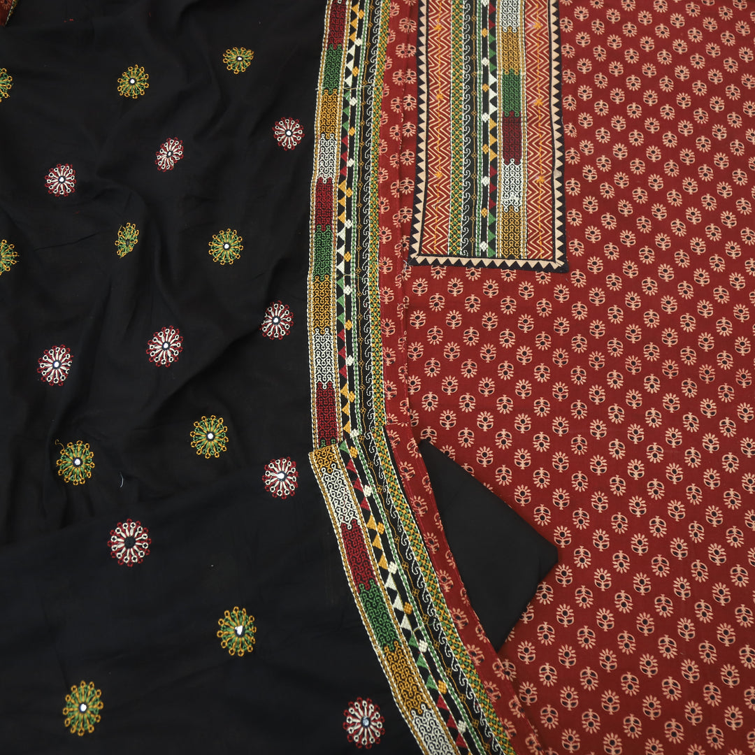 Khairiyat Cherry Red Kutch Patch Work Cotton Top With Cotton Dupatta Set D2