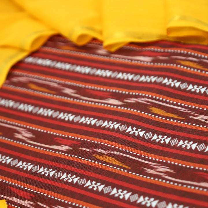 Droupadi Barn Maroon All Over Thread and Sambhalpuri Ikkat Style Weaved Cotton Set