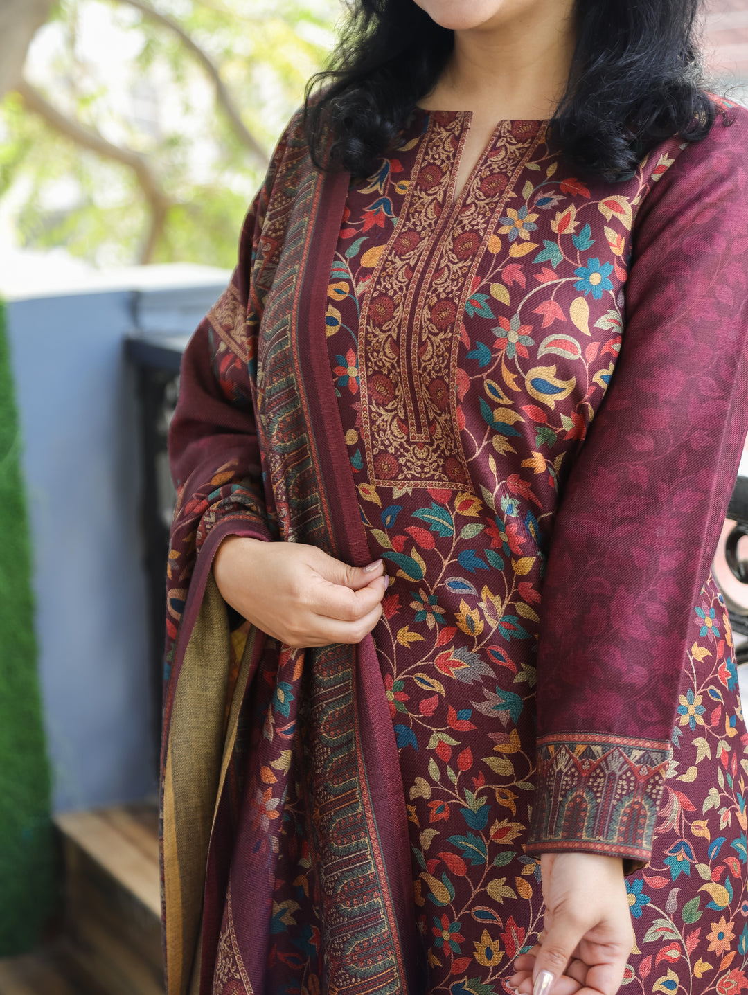 Saawari Mahogany Wine Round Neck Kanni Print Semi Pashmina 3 Piece Set