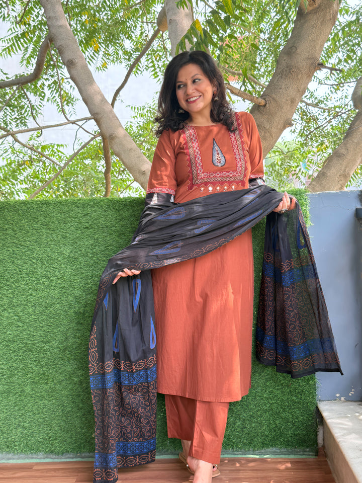 Halchal Burnt Rust Brown Leaf Print Yoke with Thread Work Cotton 3 Piece Set