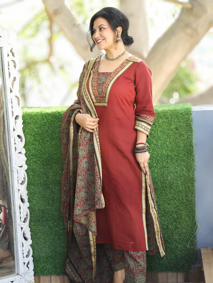 Mahira Barn Red V Neck with Mangalgiri Patch South Cotton 3 Piece Set