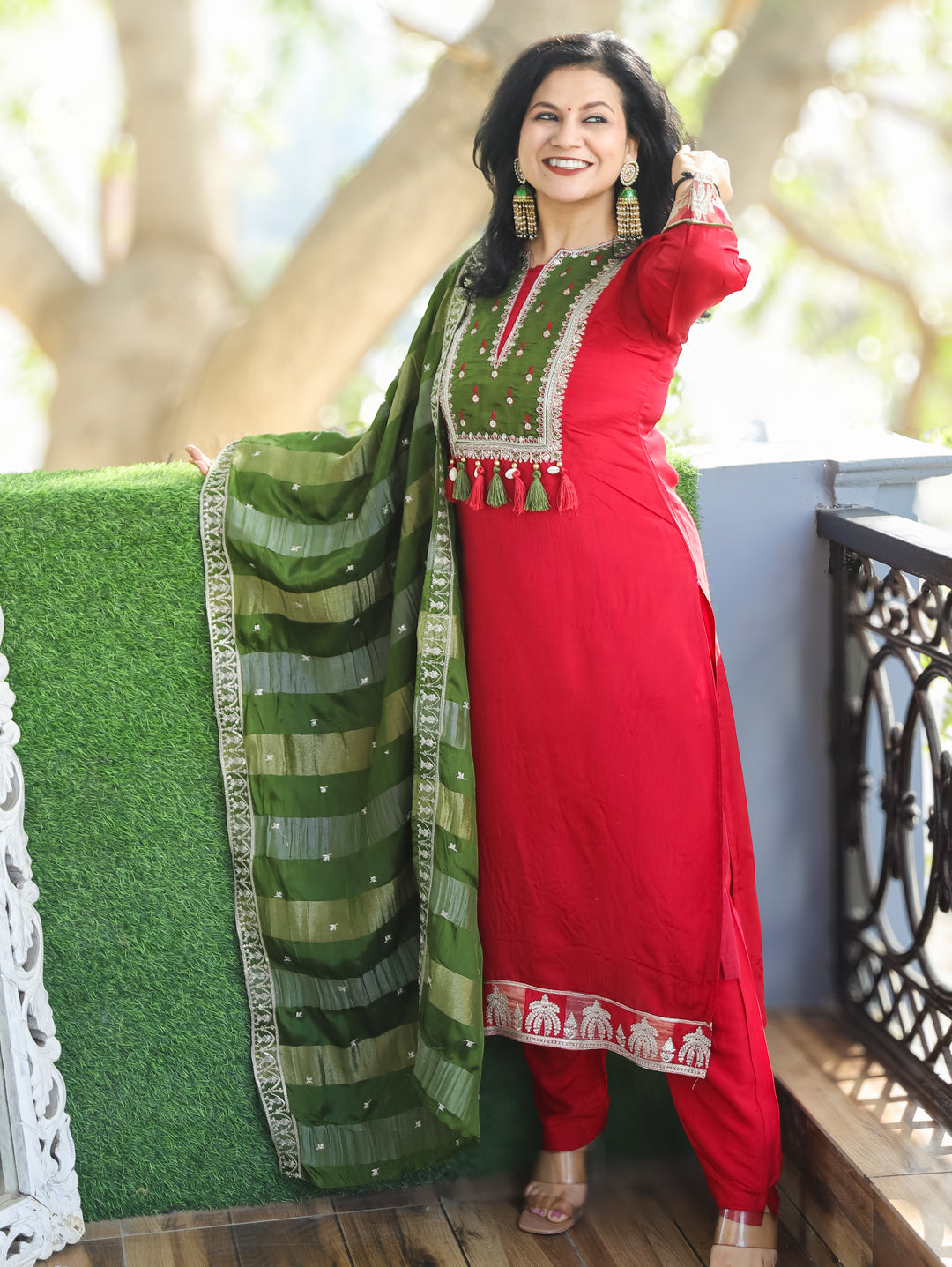 Sharvari Kumkum Red Embellish Red Yoke with Sequine Dola Silk 3 Piece Set