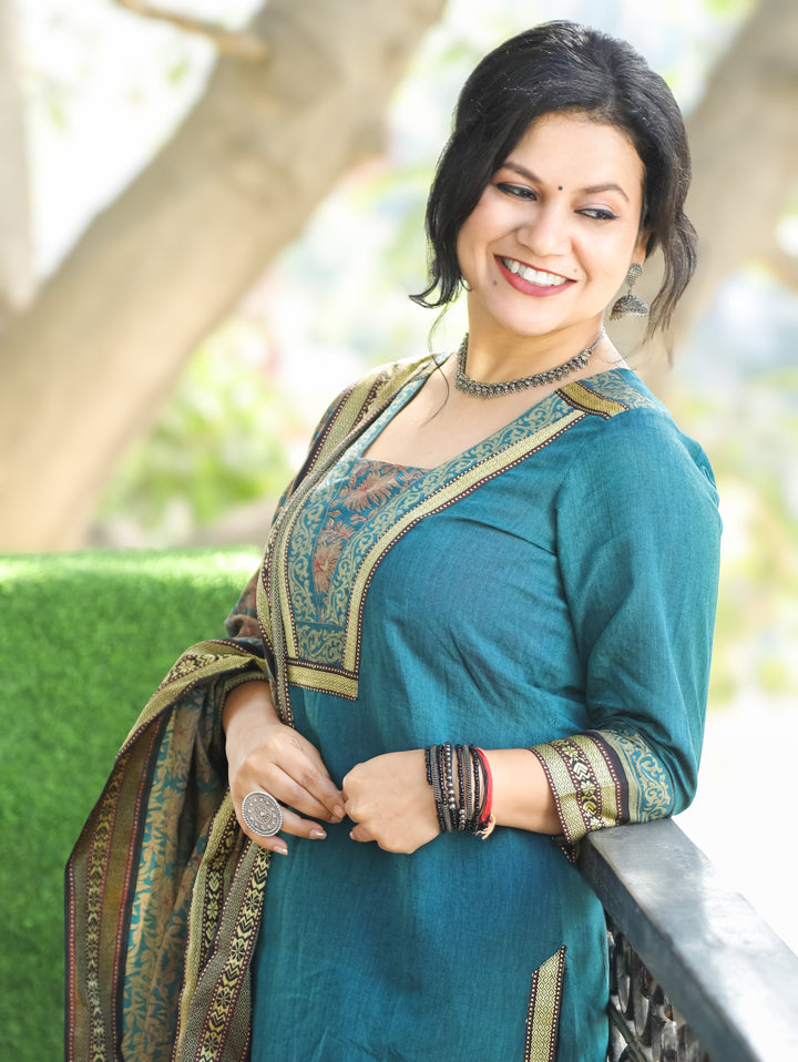 Mahira Aqua Teal V Neck with Mangalgiri Patch South Cotton 3 Piece Set
