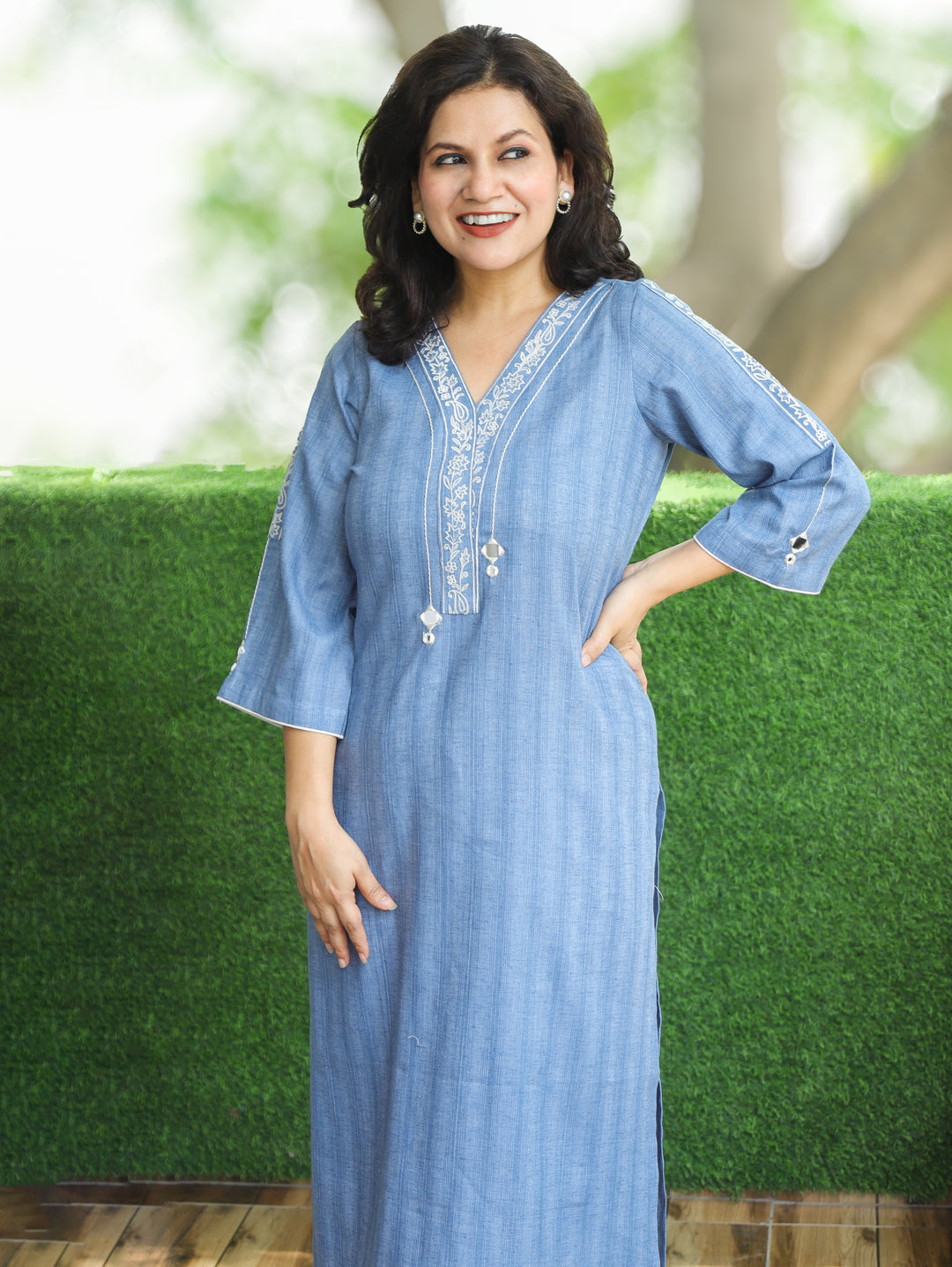 Tisha Bluish Grey Embroidered Patch Brush Linen Kurti
