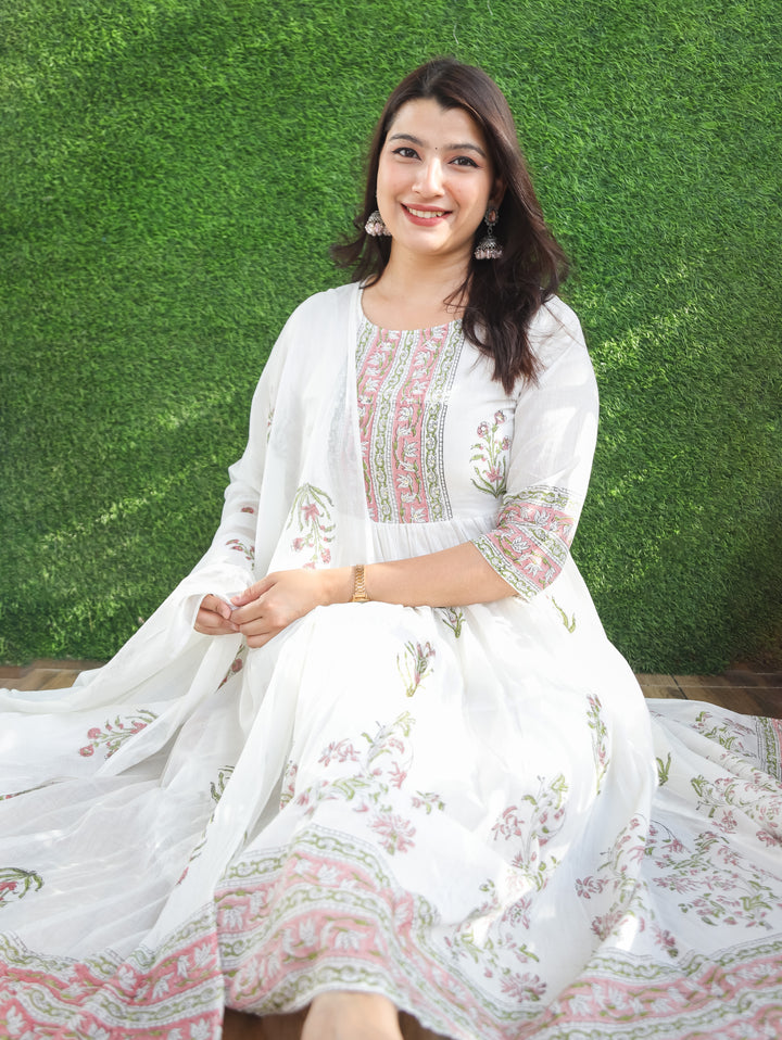 Kira White Peach Anarkali Mul Cotton 3 Piece Set