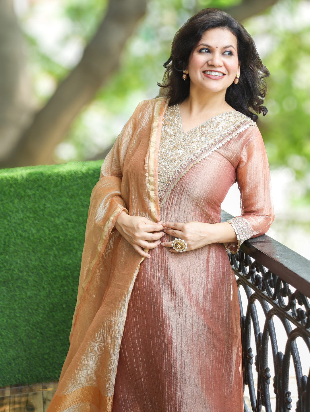 Mehak Wood Peach Embellished Crinkle Shimmer Tissue Set
